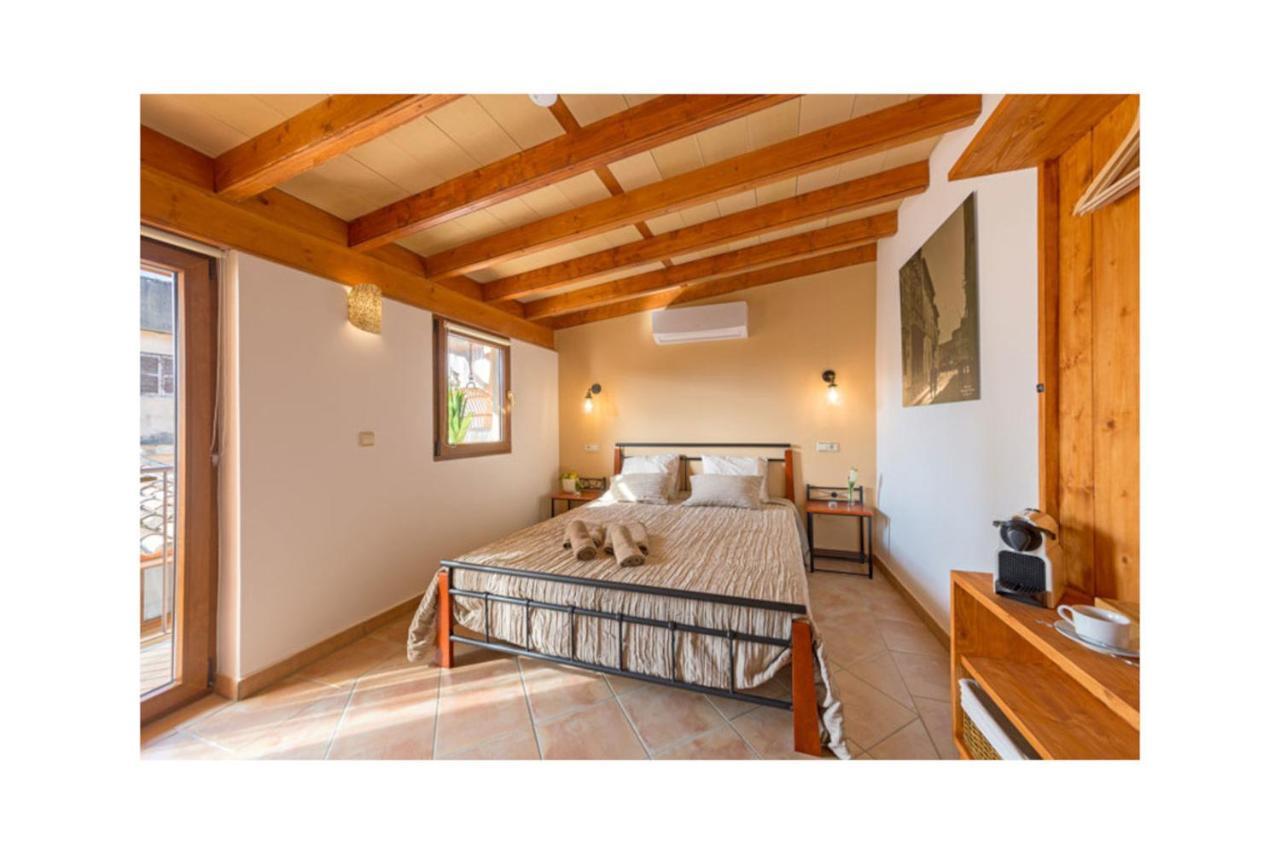 Boutique Hostal "Born53" Im Stadtkern Von Llucmajor, Mallorca Aparthotel Llucmajor  Bagian luar foto